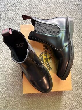 Dr. Martens Women's Black Polished Leather Flora Smooth Chelsea Boots